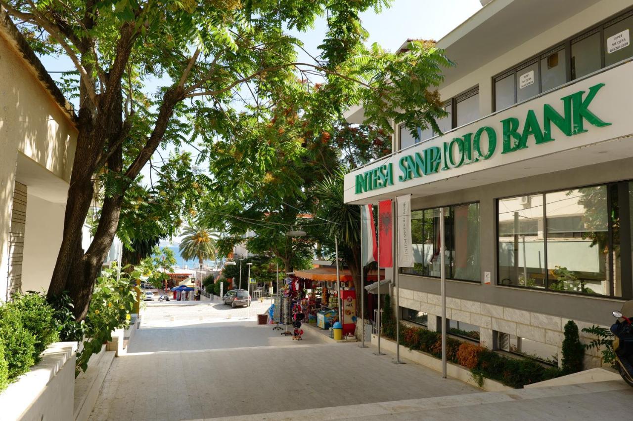 Hotel Piazza Saranda Kültér fotó